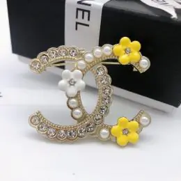 chanel brooches pour femme s_1214225